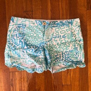 Lilly Pulitzer Buttercup Scallop Shorts Size: 6